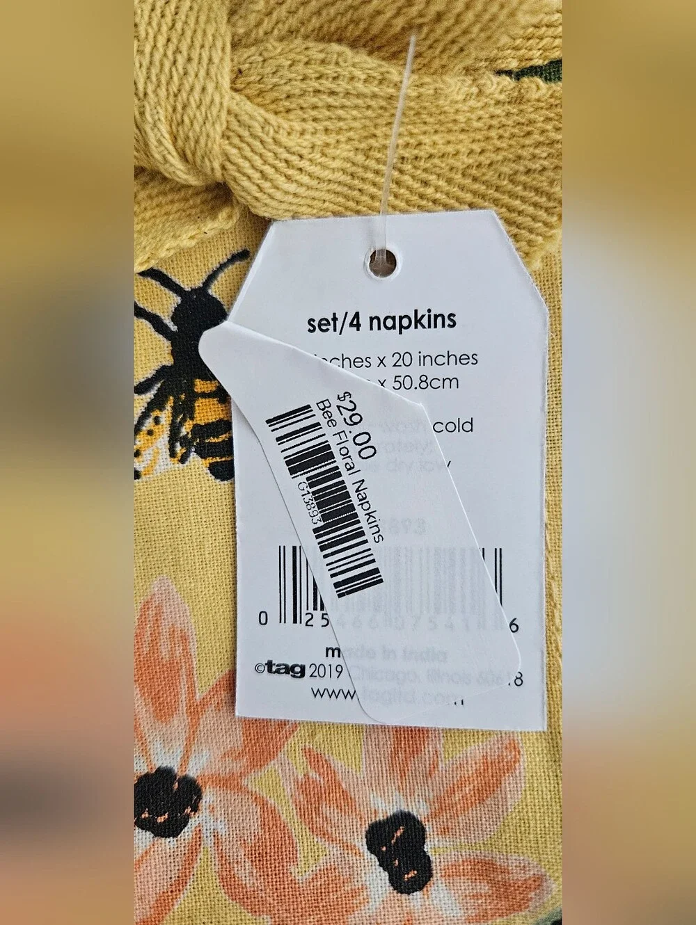 Tag Bee Floral Set Of 4 Yellow Cotton Napkins NWT